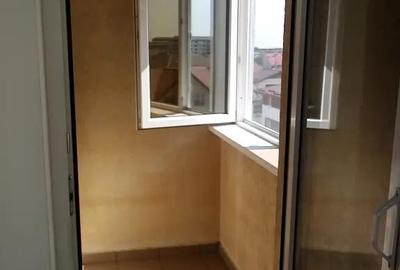 Apartament cu 2 camere decomandat în 1 Decembrie - 11