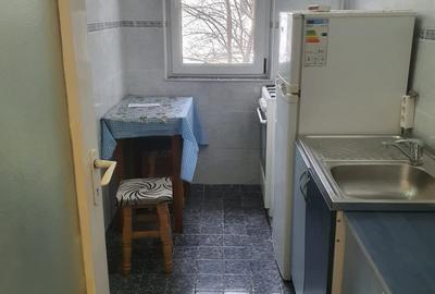 Apartament cu 2 camere semidecomandat, mobilat în Astra - 2