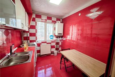 Apartament cu 3 camere semidecomandat în Central - 3