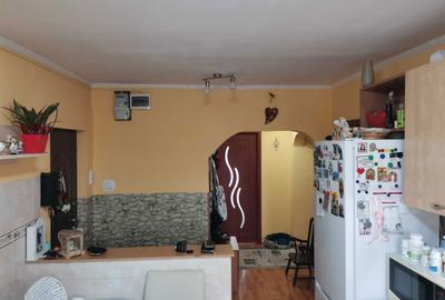 Apartament cu 3 camere decomandat în Sud - 3