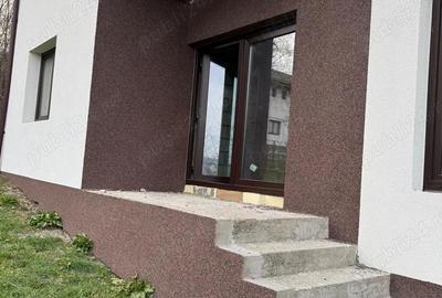 Casă cu 6 camere în Breaza de Sus - 1