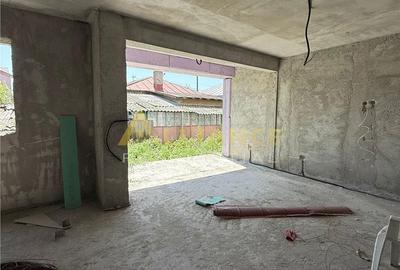 Casă cu 5 camere cu Teren 80 Mp în Central - 9