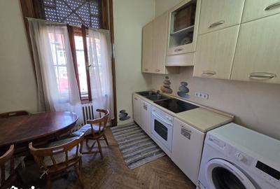 Apartament cu 2 camere decomandat în P-ța Victoriei - 14