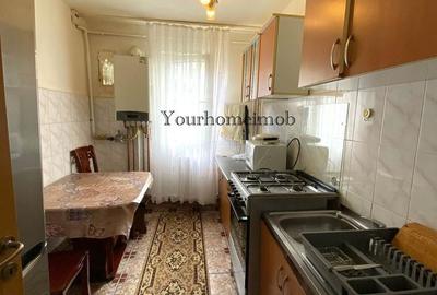 Apartament cu 3 camere semidecomandat în Craiovița Nouă - 6