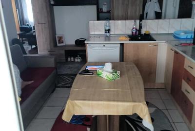 Apartament cu 2 camere decomandat în Central - 1