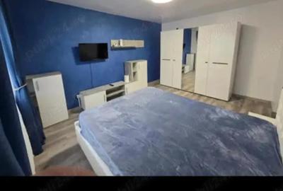 Apartament cu 2 camere decomandat în Baza 3 - 5