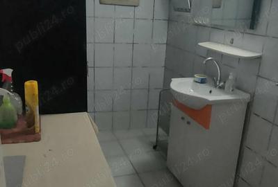 Spațiu comercial, de 31 mp, în Central - 3