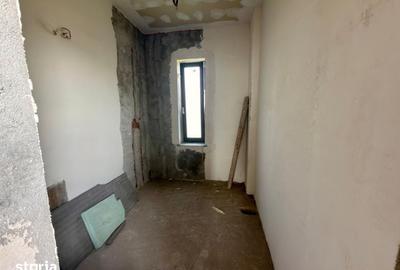 Casă cu 4 camere cu Teren 380 Mp în Cârcea - 6