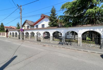 Casă individuală cu 7 camere cu Canalizare în Chiajna - 1