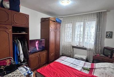 Apartament cu 4 camere în Săsar