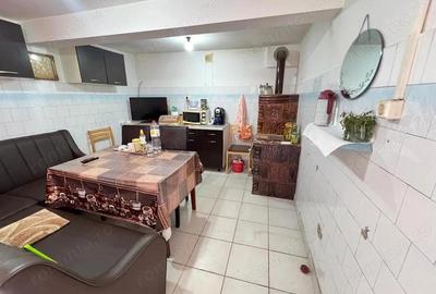 Casa individuala Varias apa centrala pe gaz canalizare 1500mp - 6