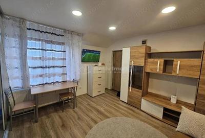 Garsonieră decomandată în Central - 4