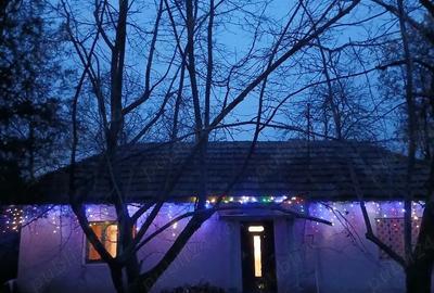 Casă cu Teren 2000 Mp în Central