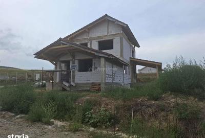 Casă cu 5 camere cu Teren 600 Mp în Vețel - 5