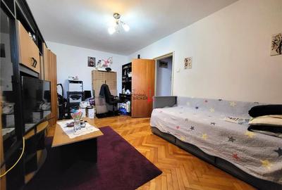 Apartament cu 2 camere decomandat în Titan - 4
