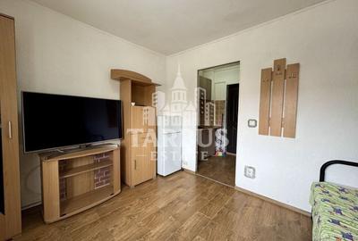 Garsoniera renovata in bloc anvelopat, parter in zona UMT - 2