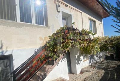 Apartament cu 3 camere decomandat în Central - 3