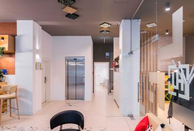 Spațiu comercial, de 930 mp, în Central - 1