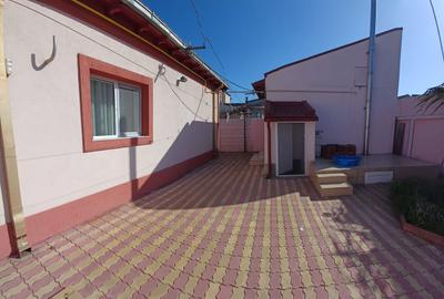 Casă cu 5 camere cu Teren 347 Mp în Central - 8
