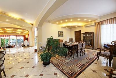 Vila 6 camere, mobilata, utilata, Andrei Muresanu, zona Engels - 3