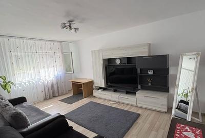 Apartament cu 2 camere decomandat în Steaua - 1