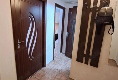 Apartament cu doua camere zona Centru etajul 1 - 1