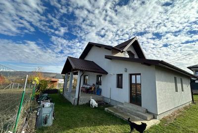 Casă cu 3 camere cu Teren 660 Mp în Bârnova - 2