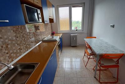 Apartament cu 2 camere decomandat în Titan - 9