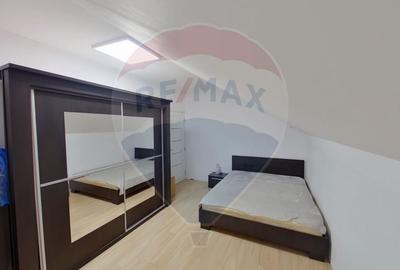 Casă individuală cu 6 camere cu Teren 1359 Mp în Est - 13