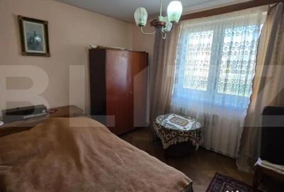 Apartament cu 4 camere decomandat în Independenței - 2