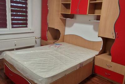 Apartament cu 3 camere decomandat în Dristor - 1
