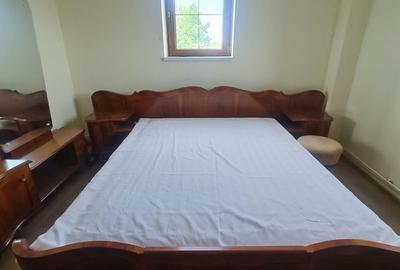 Spațiu comercial, de 1,068 mp, în Central - 13