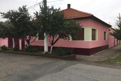 Casa de vanzare Parneava - 1