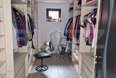 Casă cu 4 camere cu Teren 2360 Mp în Central - 18