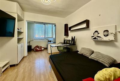 Apartament cu 3 camere decomandat în Aurel Vlaicu - 3