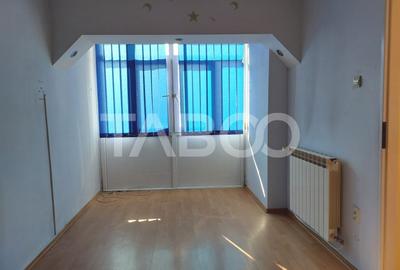 Apartament 50 mpu 2 camere etaj 3 pivnita Piata Noua Cisnadie - 7