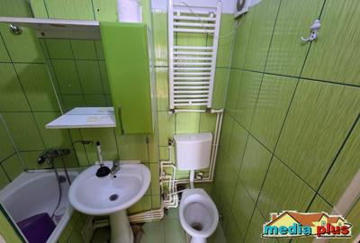 Apartament cu 2 camere decomandat în Micro 19 - 9