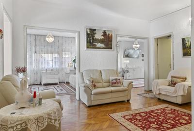 Apartament 4 camere, 117 mp,etaj 1, ultracentral – P-ta Sfintii Voievozi, ASE - 1