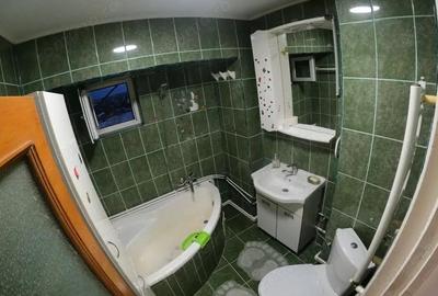 Apartament central de 3 camere, 75 mp, cu boxa pentru depozitare - 10