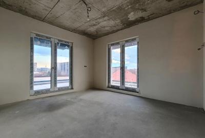 Penthouse cu 4 camere decomandat în Crângași - 13