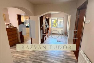 Casa 5 camere , renovata 2020 cu garaj , Ploiesti , central - 34