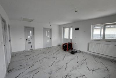 Casă cu 4 camere cu Teren 300 Mp în Hemeiuș - 10