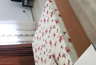 Casă cu Teren 900 Mp în Central - 3