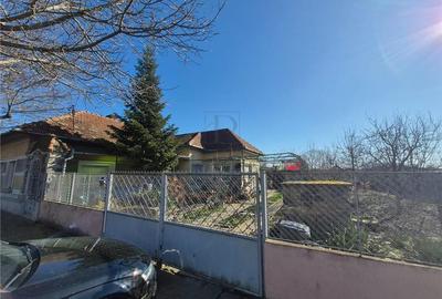 Casă individuală cu 4 camere cu Canalizare în Aeroport - 2