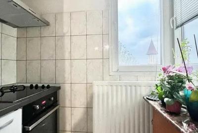 Apartament cu 3 camere decomandat, mobilat în Lunei - 7