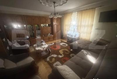 Casă cu 5 camere cu Teren 260 Mp în 14 Mai - 7