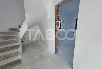 Casa individuala cu 4 camere 110 mpu si teren de 290 mp Cristian Sibiu - 7