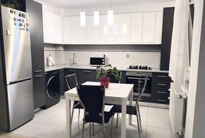 Apartament 67 mp utili,zona Tineretului,2 balcoane,et intermediar - 2