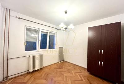 Apartament spațios cu 3 camere | Spitalul Județean | Etaj 2 - 2