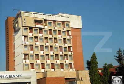 Spațiu comercial, de 4,800 mp, în Ultracentral - 15